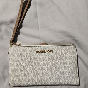 Michael Kors White and Tan Wristlet